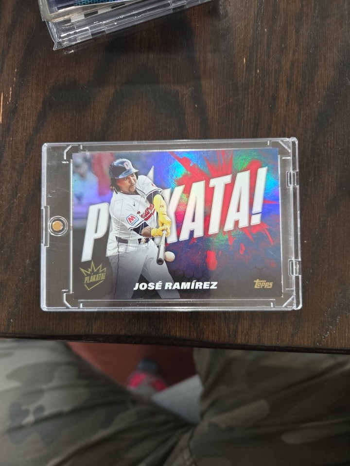 2025 Topps Series 1 Jose Ramirez Plakata Case Hit SSP PLAK-12
