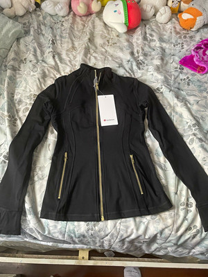 Lululemon Define Jacket SIZE 4 