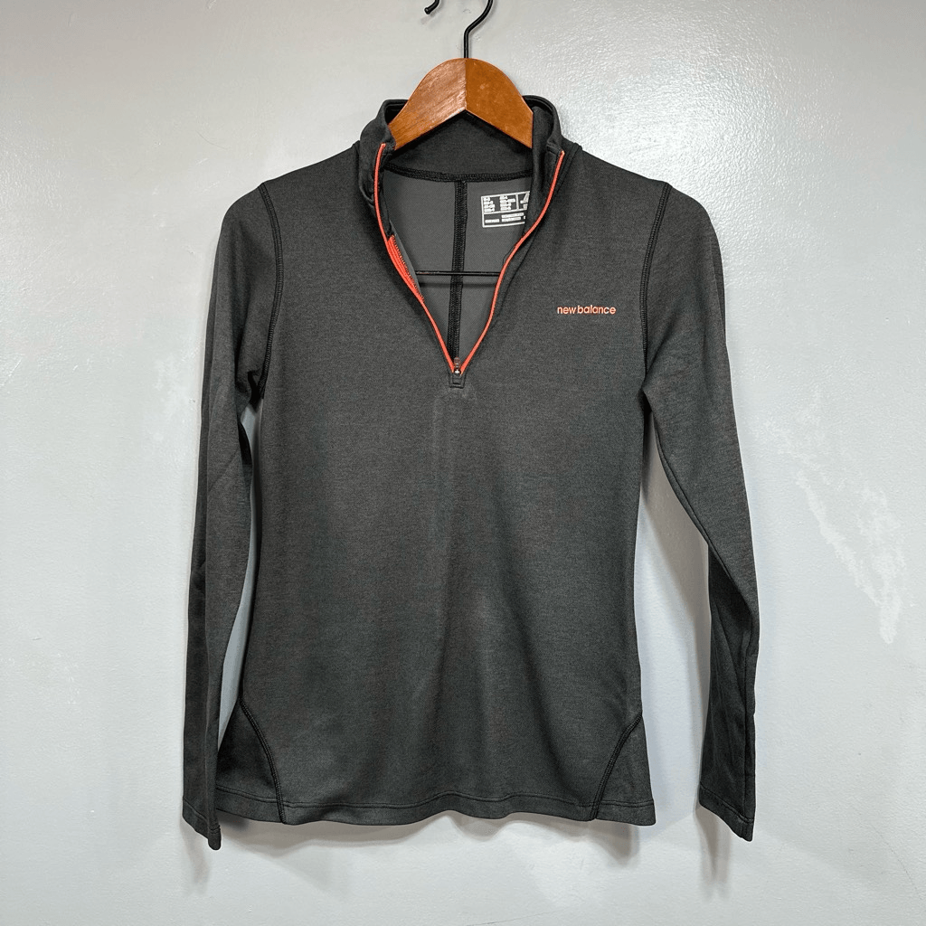 New Balance Women's Pullover Top sz M 1/4 Zip Athletic Sweatshirt