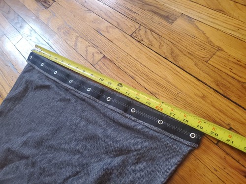 Ivivva by Lululemon Black Gray Herringbone Snap Eternity Scarf  Nice!  - Picture 7 of 8