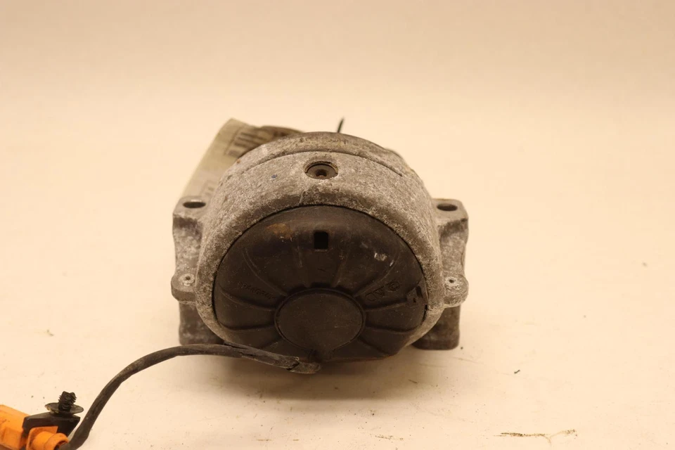 AUDI S5 2013-2017 CONVERTIBLE PASAJERO DERECHO MARCO MONTAJE SOPORTE OEM Foto 2 de 4