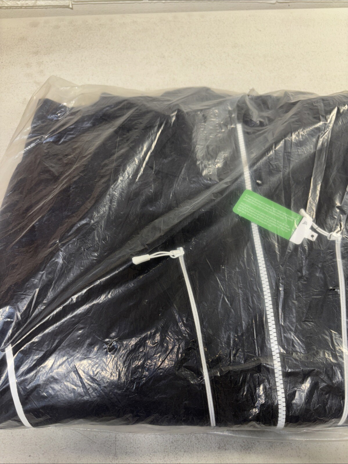 Helly Hansen Men's Alpha 3.0 Insulated Black Jacket, Medium Size image 3