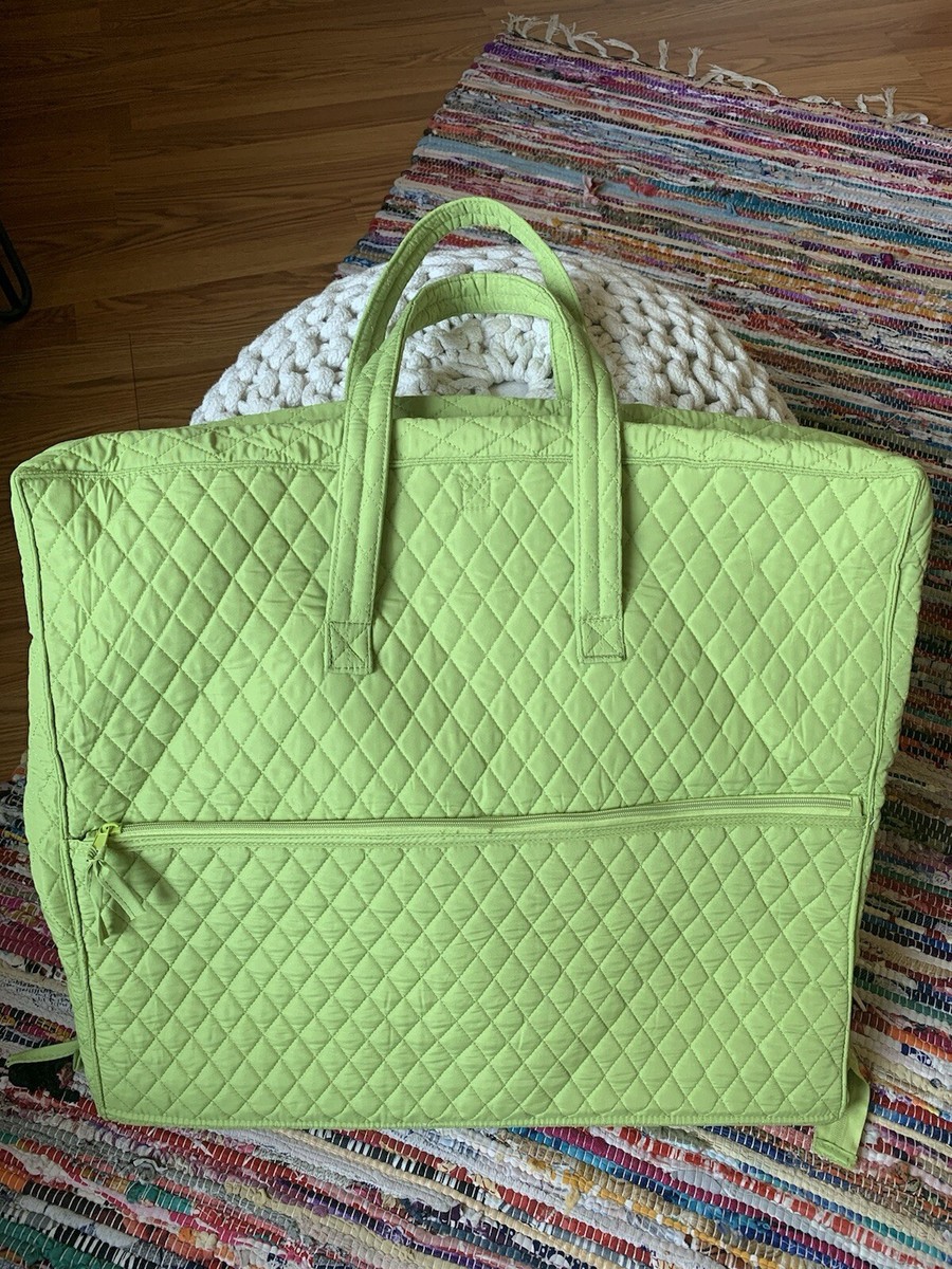 Large Quilted Travel Tote Bag Zipper Closure Size 22.5x 20