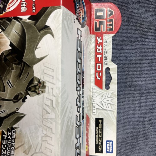 TRANSFORMERS AM-05 MEGATRON & GORA ARMS MICRON TAKARA TOMY JAPAN SEALED NEW - Picture 2 of 9