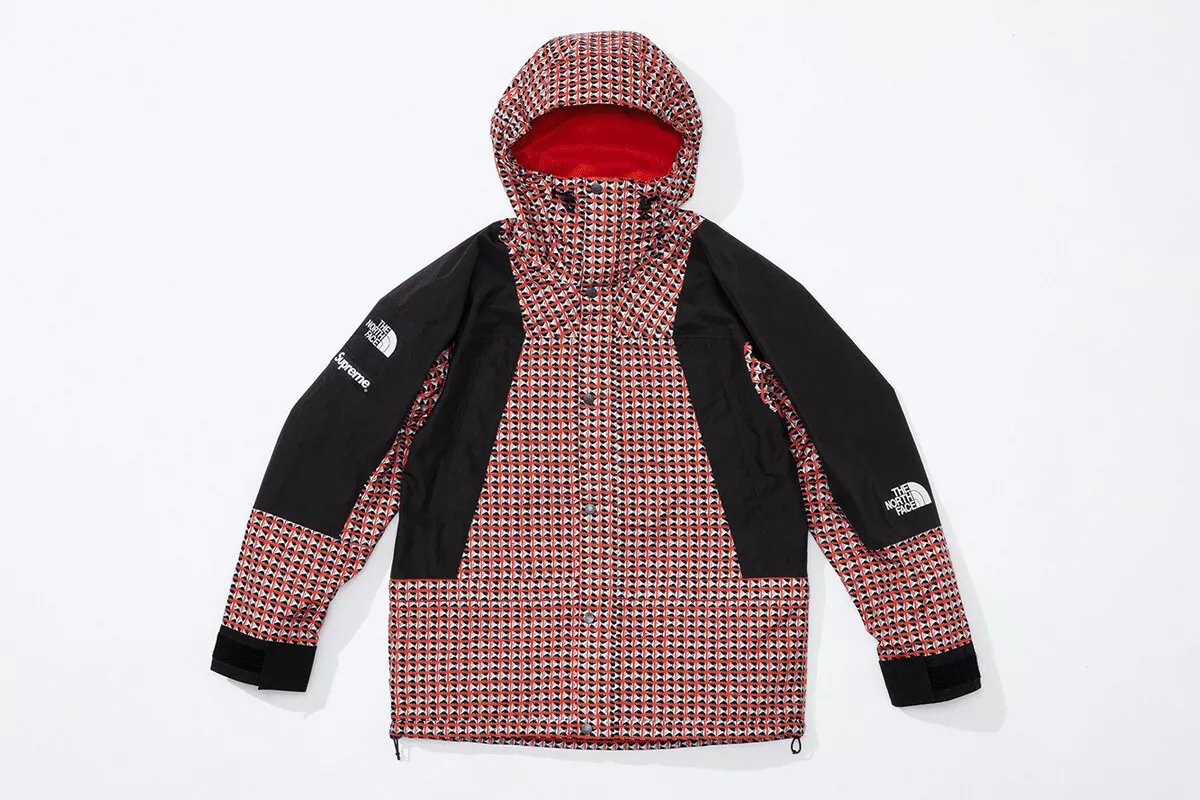 Supreme®/The North Face® Studded Mountain Light Jacket FREE SHIPPING 🚚✅