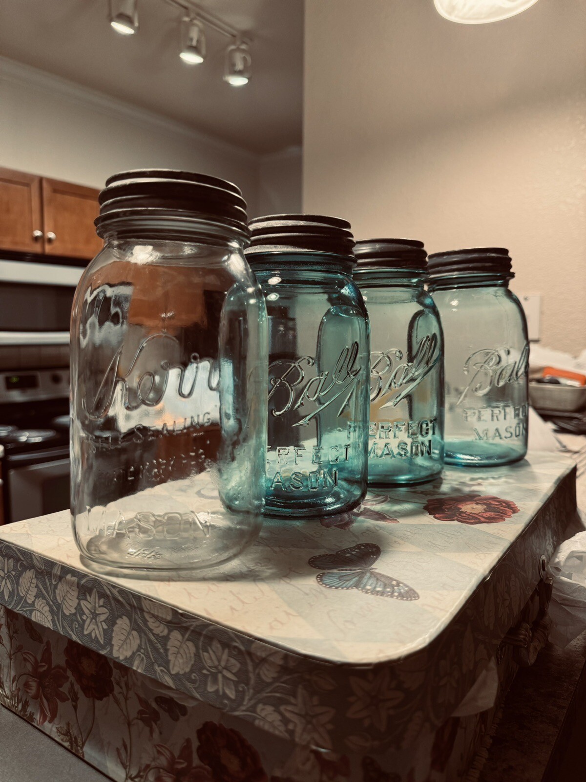 Vintage 4 Quart Blue Glass Ball Perfect Mason Canning Jar Zinc Lid