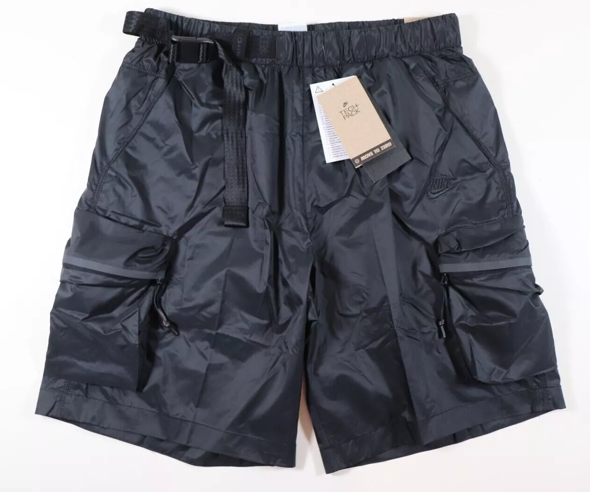 Nike tech cargo 2024 shorts