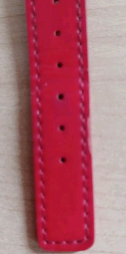Vintage Betty's Store Herzuhr rot Kunstlederband 80er Jahre Stil ohne Batterie - Bild 9 von 13