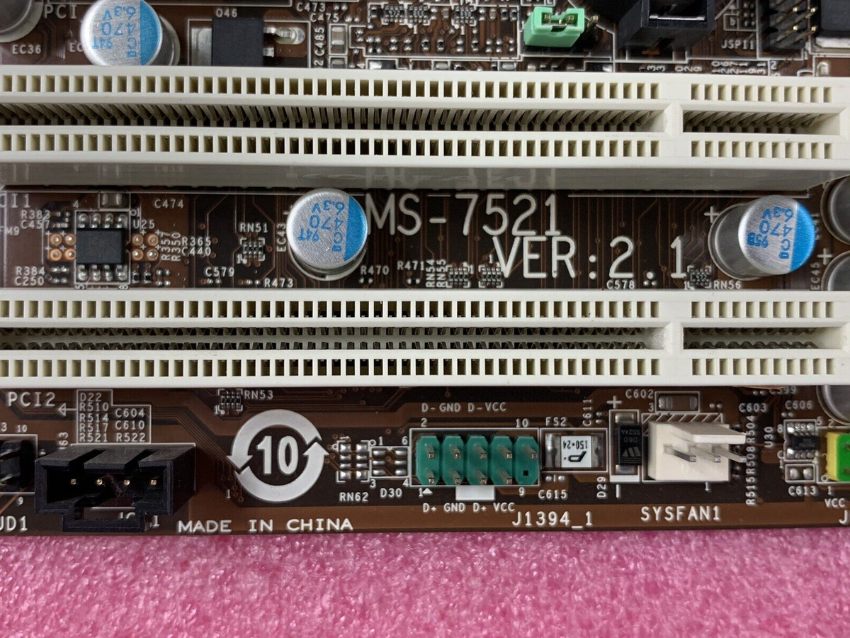 Micro-Star MS-7521 Motherboard Pentium Dual-Core E5300 2.6GHz 4GB