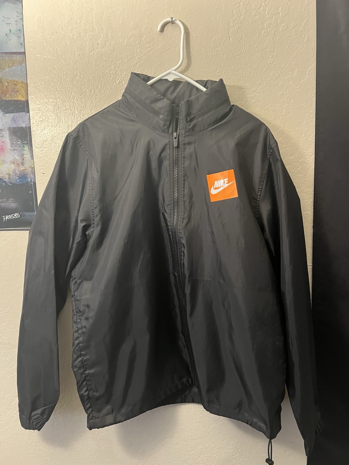 packable windbreaker nike