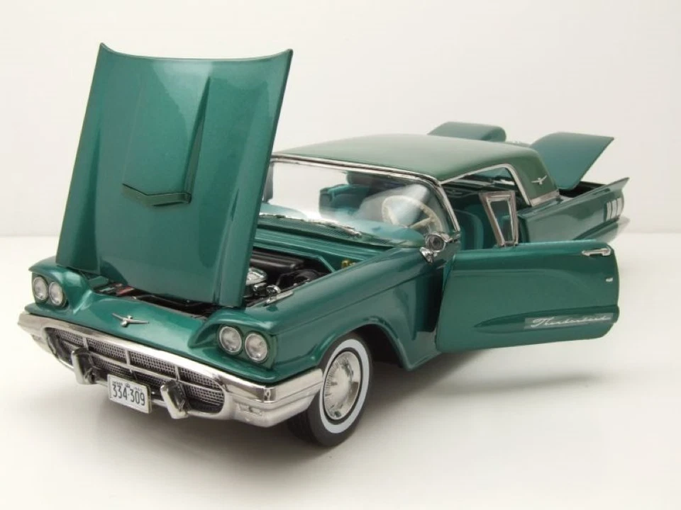 Ford Thunderbird Hard Top 1960 Verde Modellino 1:18 Sun Star - Immagine 4 di 4