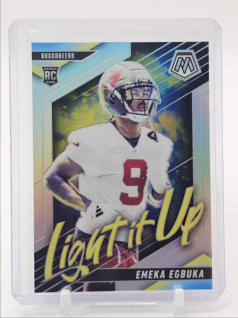 EMEKA EGBUKA 2025 MOSAIC ROOKIE LIGHT IT UP SILVER PRIZM #3 RC Q5588