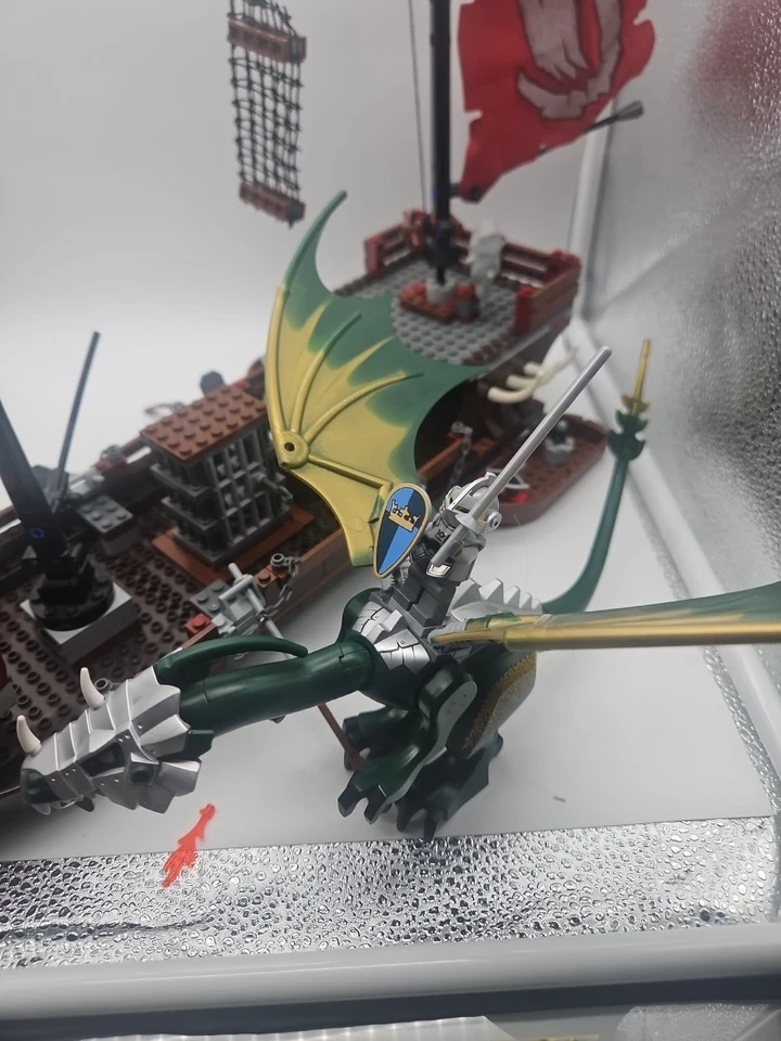 LEGO Castle: Troll Warship (7048) Incomplete  - Image 3 of 4