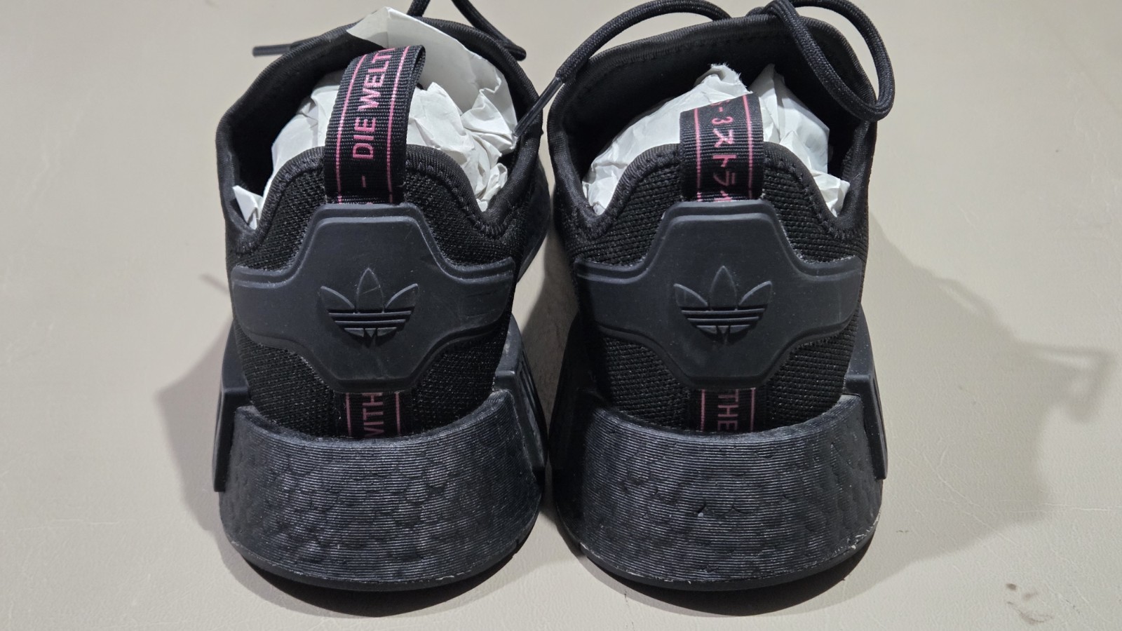 Adidas Originals NMD R1 PrimeBlue Black/Pink Women's Size 8.5 image 8