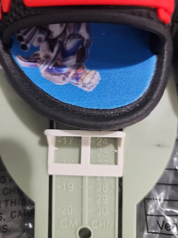 sandalias niño talla 9 nuevas Foto 2 de 4