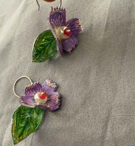 Boucles d'oreilles fleurs fait main - Nature, papillon, oiseau, océan - verre, plastique - Photo 60/92