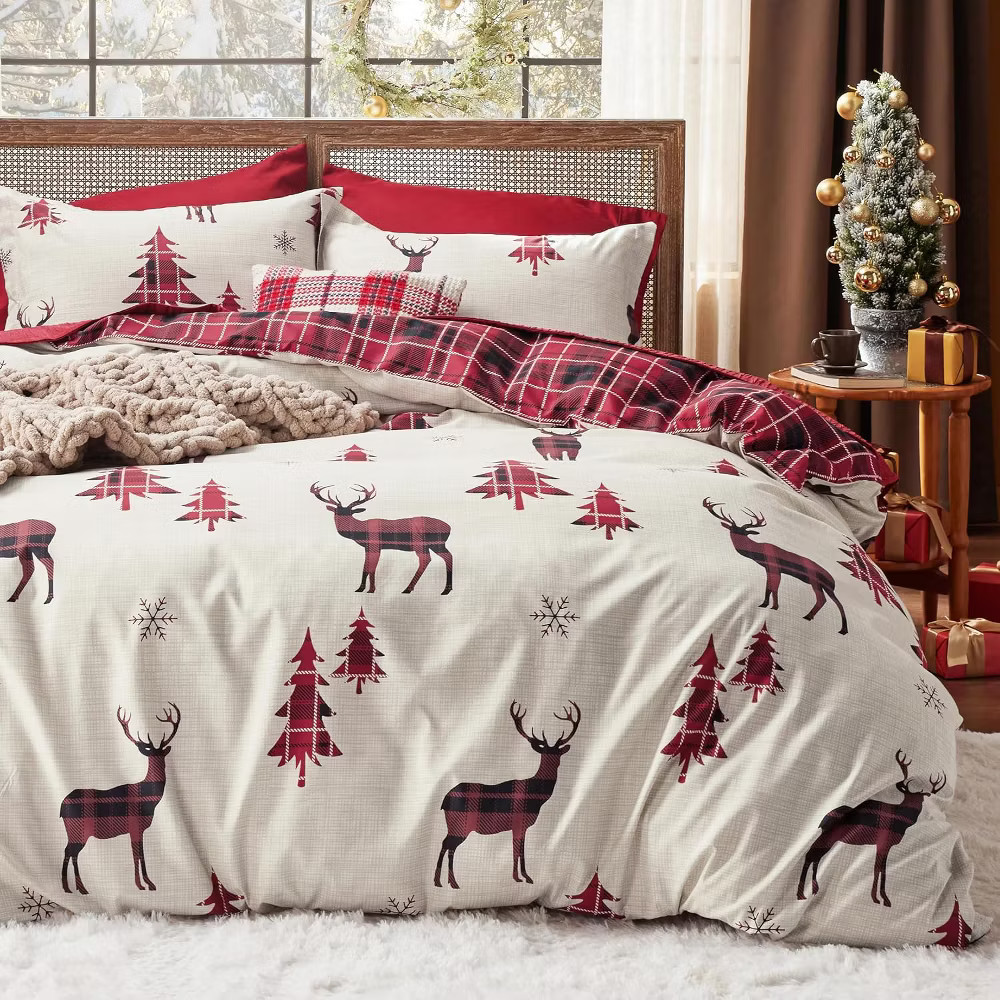 Bedsure King Size Christmas Reindeer  Duvet Cover Set Collection Featuring a
