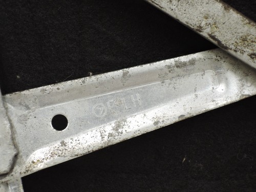 2002 Subaru Outback Left Front Door Window Regulator - Picture 3 of 3