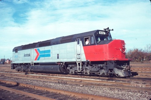 AMTK 602 SDP-40F NORFOLK VA (AMTRAK) ORIGINAL SLIDE 12-06-75 T15-8
