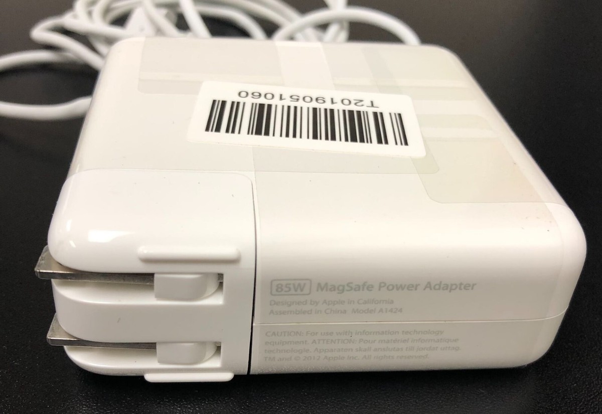 純正Apple85W MagSafe 2 Power Adapter A1424 100% Genuine OEM Apple 85W MagSafe 2 Power Adapter ( MacBook