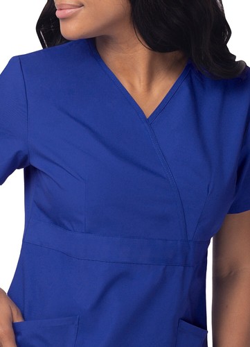 Sivvan Uniformi Donna Finto Avvolgente Infermiera Medico Scrub Top Vestibilità Crossover Semi-V - Foto 32 di 112