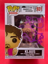 ROBERT SHEEHAN signed Autogramm Funko Pop UMBRELLA ACADEMY in Person autograph