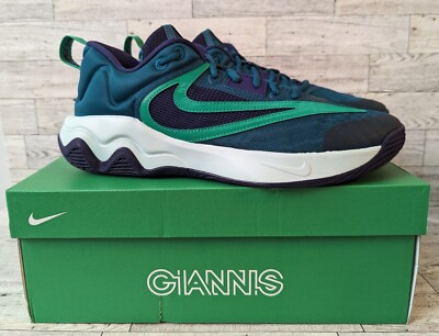 Nike Giannis Immortality 3 Mens Size 11 Teal & Green