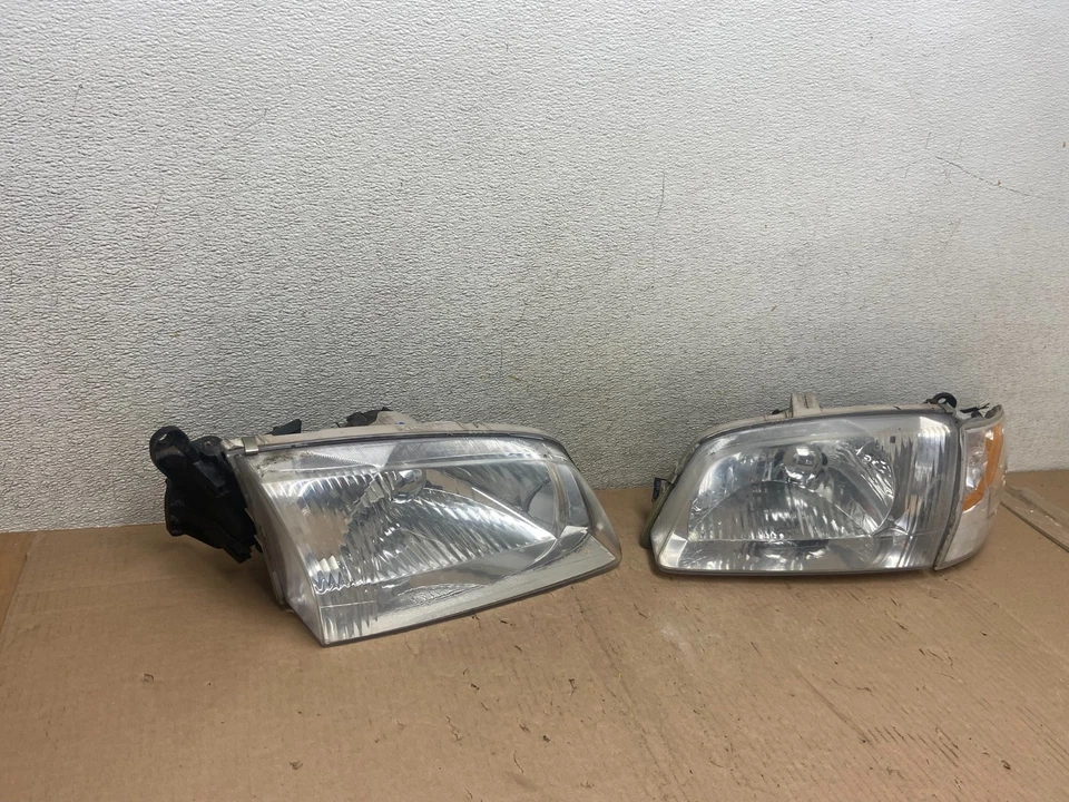 Оригинальные левые + правые фары для Mazda 626 2000–2002 годов выпуска R1644 DW - Изображение 3 из 4