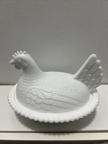 Vintage Indiana Glass White Milk Glass Hen on Nest