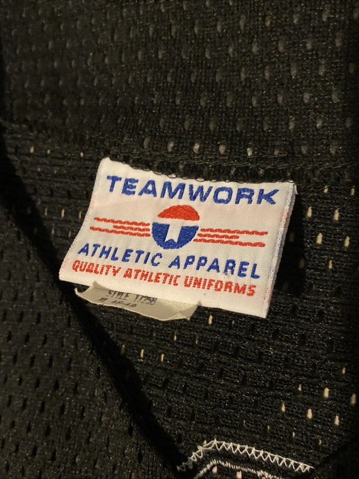 Vintage Tim Hardaway Miami Heat Jersey #10  Size XL - Image 2 of 4