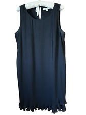 Fever Women’s Accordion Pleated Keyhole Sleeveless Shift Little Black Dress L