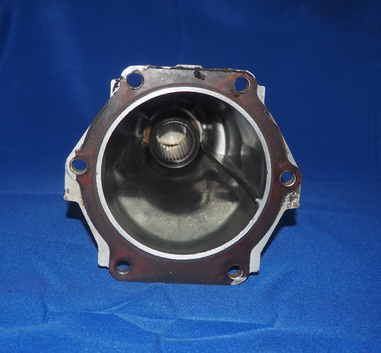 1970-1986 Rolls Royce Silver Shadow Wraith Spur 3 Speed GM400 Tailshaft Housing