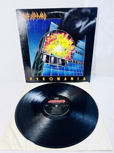Def Leppard Pyromania Vinyl Record 1983 Mercury Original Press 810-308-1