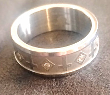 Silver-Tone Cross Band Ring Size 10 with Clea...