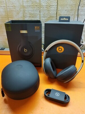 Beats Studio3 Wireless スカイライン（黒） Amazon.com: Beats Studio3 Wireless Over-Ear Headphones The