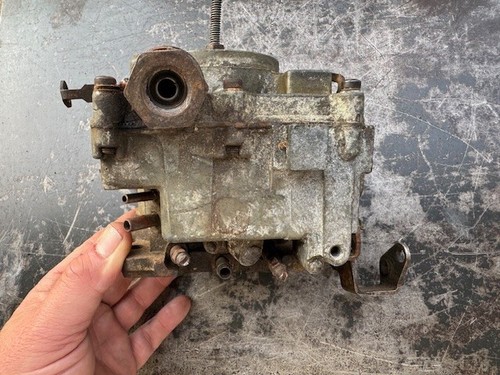 Vintage Carburetor GM 2 Jet Bay City 7043114 2 Barrel 1973 Chevy - Picture 7 of 9