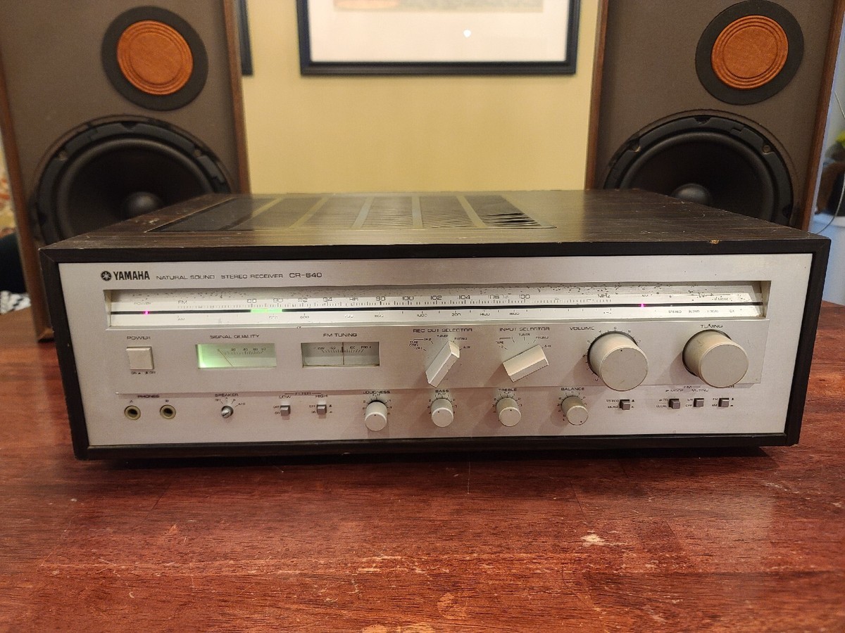 YAMAHA CR-640 Stereo Receiver Made in Japan USED Powers On/Sold AS
