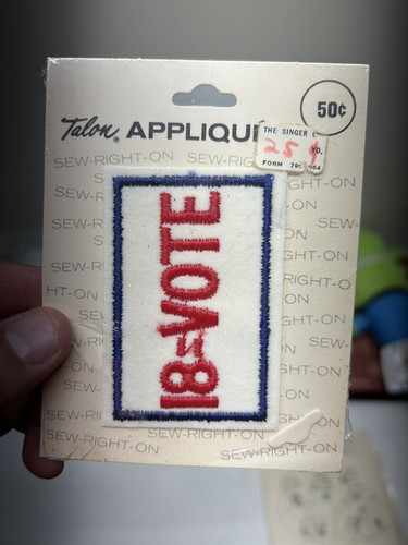 Lote de 3 parches de votación vintage - Apliques de garra 1971 - Dem/Reb/18 = voto - ¡Nuevo! - Imagen 2 de 9