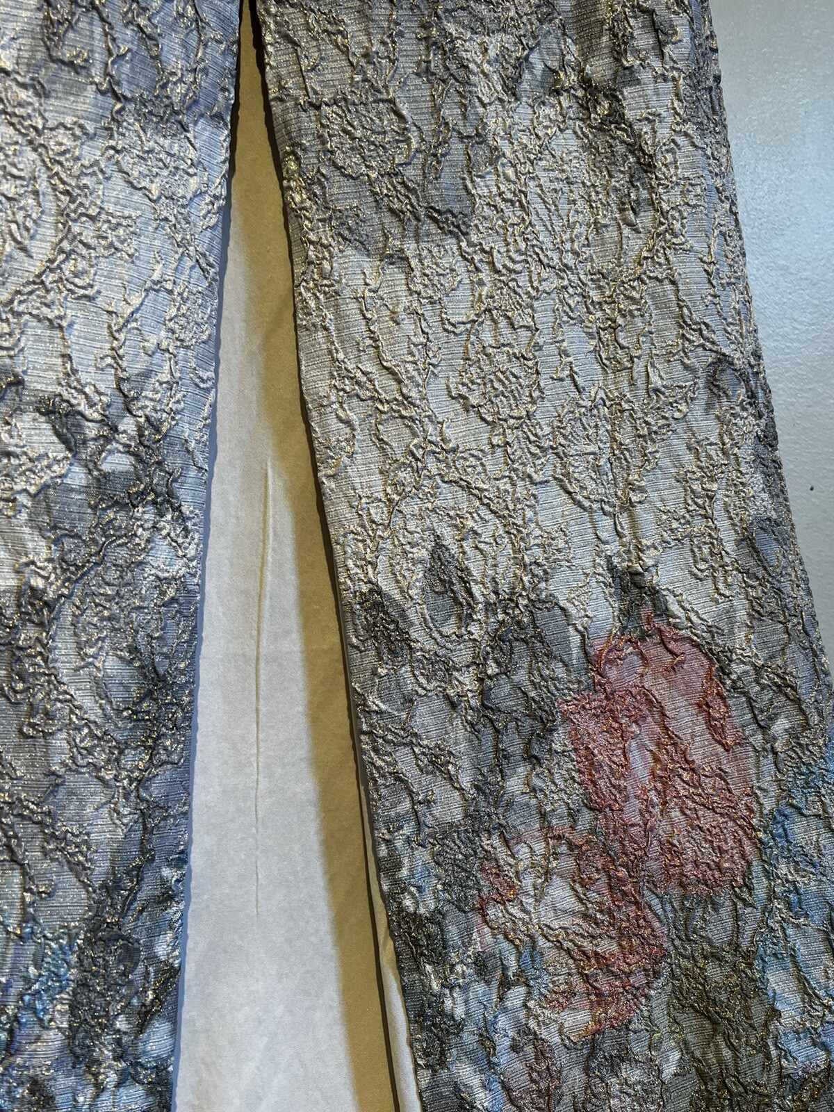 Picture 10 of 12