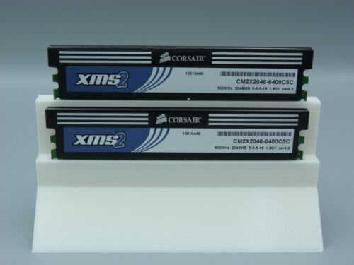 2x 2GB Corsair XMS2 CM2X2048-6400C5C 4GB DDR2 800MHz PC2-6400 PC RAM Kit - Afbeelding 1 van 2
