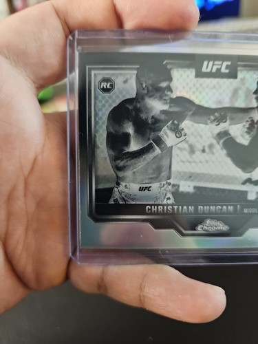 2025 Topps Chrome UFC - #51 Christian Duncan Negative Rookie - Bild 4 von 6