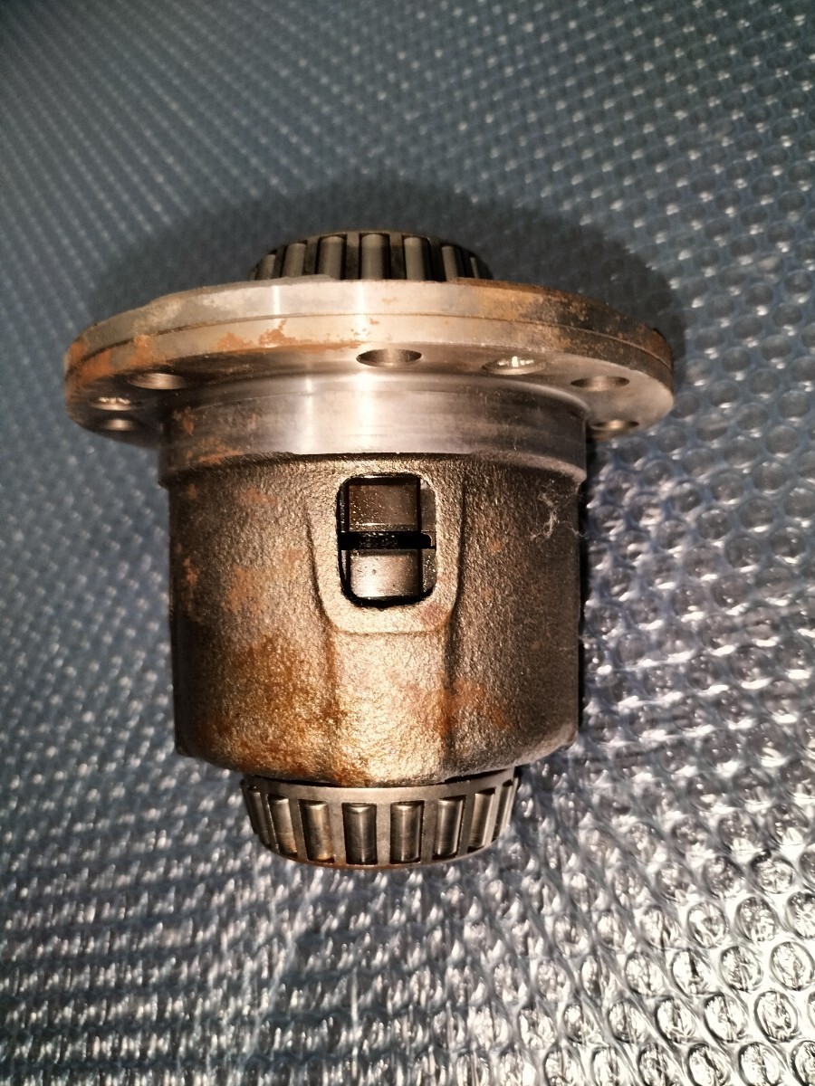 AE86前期 TRD4ピニ2WAY LSD デフ 中古品 AE86前期 TRD4ピニ2WAY LSD