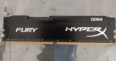 HyperX Fury DDR4 8GB HX421C14FBK2/16. Ein Modul mit 8 GB
