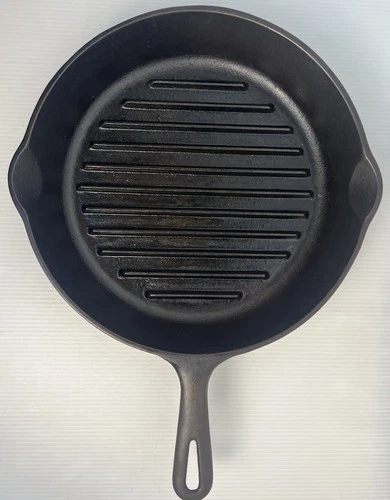 Wagner Ware Sidney -O- 1129 Round Cast Iron Skillet Grill Pan Broiler