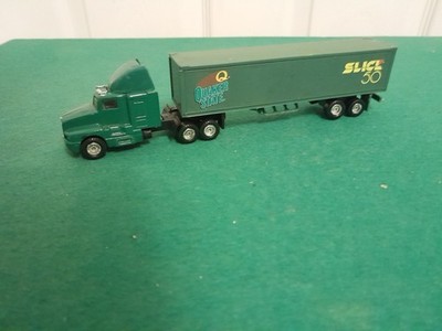 Maisto Highway Haulers Quaker State Transporter Slick 50
