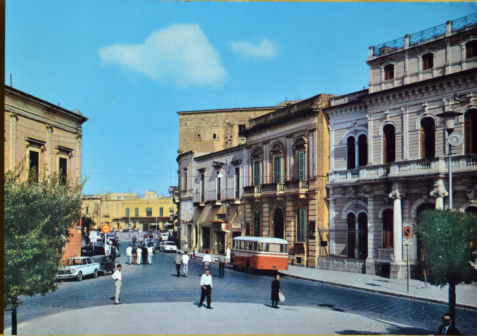 Foto 1 di 1