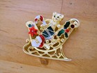 FESTIVE SANTA SLEIGH TEDDY BEAR CANDY CANE GIFT ENAMEL GOLD TONE PIN BROOCH-1.5" — photo 2