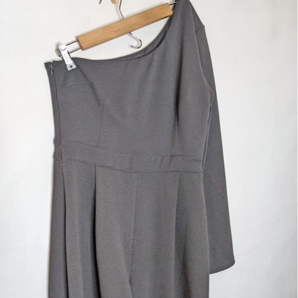 STYLESTALKER RUBY JUMPSUIT MEDIUM SOLID BLACK ONE… - image 5