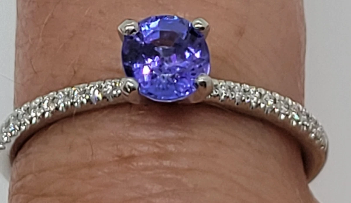 Blue nile best sale tanzanite