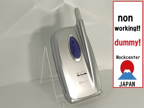 【dummy!】 SHARP 633S(color silver) docomo-japan non-working cellphone - 第 1/3 張圖片